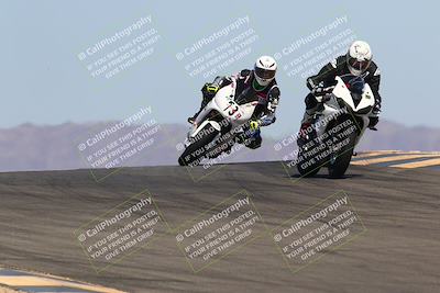 media/Apr-15-2022-Apex Assassins (Fri) [[9fb2e50610]]/Trackday Level 2/Session 2/Turns 9 and 10 Set 1/